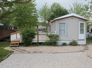 95 Dinosaur Rd, Wilmington, IL 60481