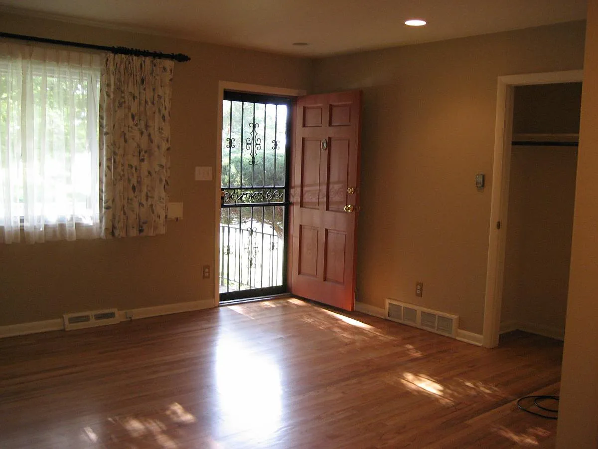 774 S Flamingo Ct — Photo 4