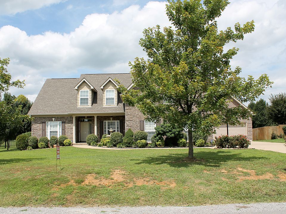 1st image of 107 Lingard Ct