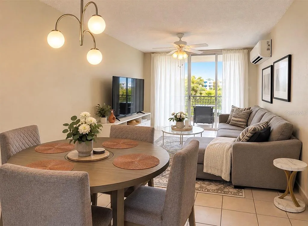 3 bed, 3.0 bath, 1341 sqft, $2,350 — Photo 4