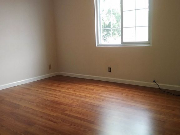 2nd image of 30 Sonora Ave