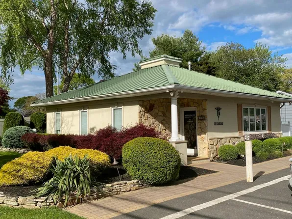 838 Beaver Dam Road, Point Pleasant, NJ 08742