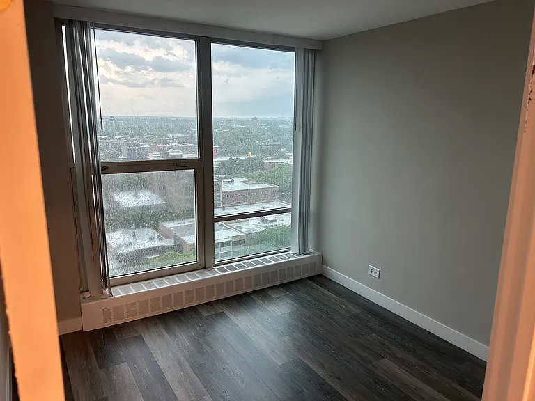 5600-01 N Sheridan Rd #18E — Photo 14