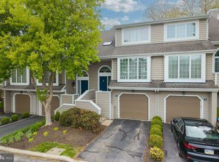 32 Cabot Ct, Wayne, PA 19087