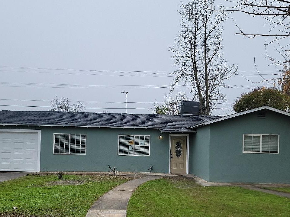 1st image of 27430 Parkwood Ave