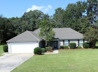 40 Brookfield Dr, Lakeland, GA 31635