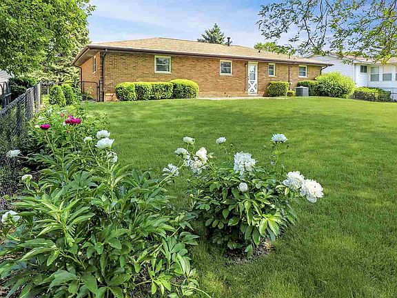 3rd image of 2312 W Bainter Ln