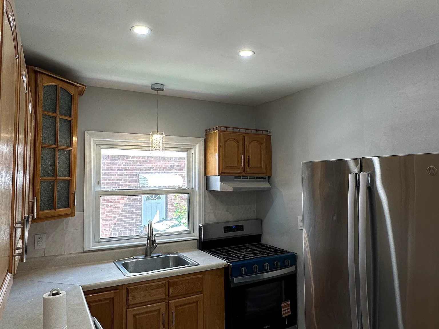 5 bed, 800 sqft, $4,500 — Photo 4