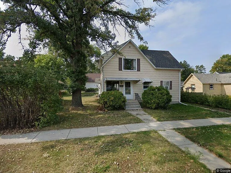217 Tindolph Ave N #1 — Photo 3
