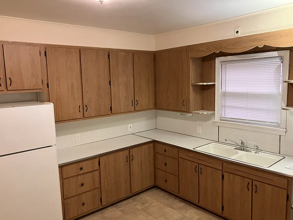 Kitchen 4