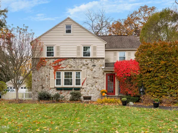 21 Roweland Avenue, Delmar, NY 12054