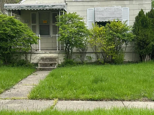 4135 Allen St, Inkster, MI 48141