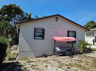 921 Selkirk St, West Palm Beach, FL 33405
