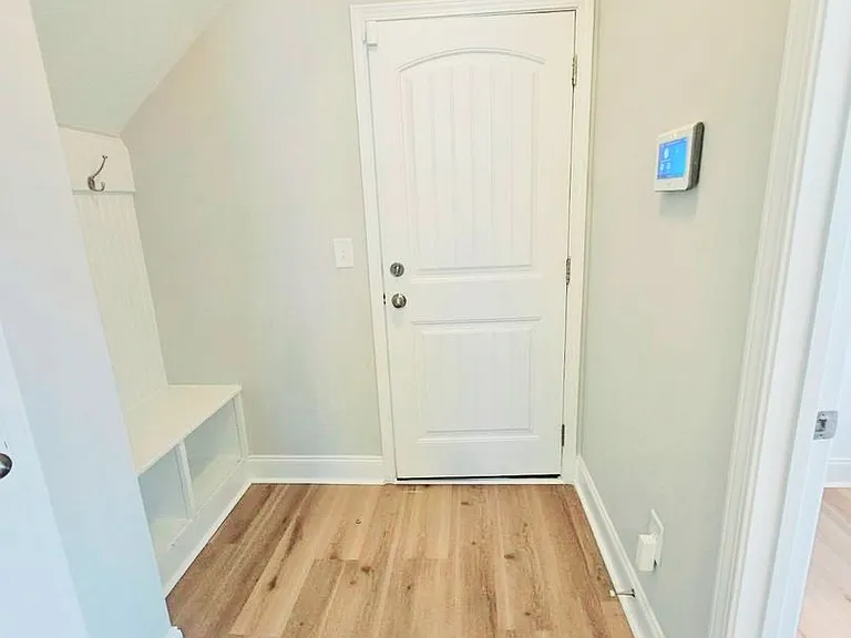 2115 Mannington Dr — Photo 18