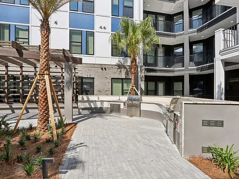 Artea Apartments — Photo 21