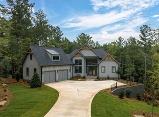 1030 Bridle Bit Ln, Greensboro, GA 30642