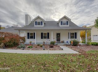 7329 Foxhaven Rd, Knoxville, TN 37918
