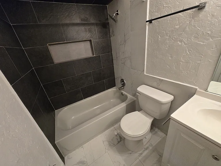 6611 Southpoint St #128 — Photo 18
