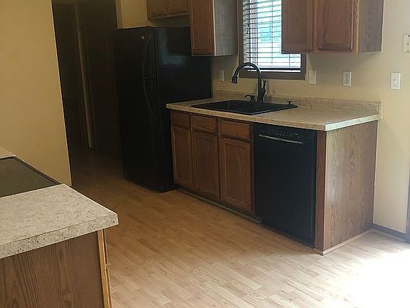 4th image of 455 5th Ave NW