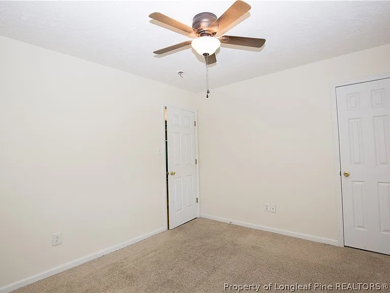 112 Raymond St — Photo 21