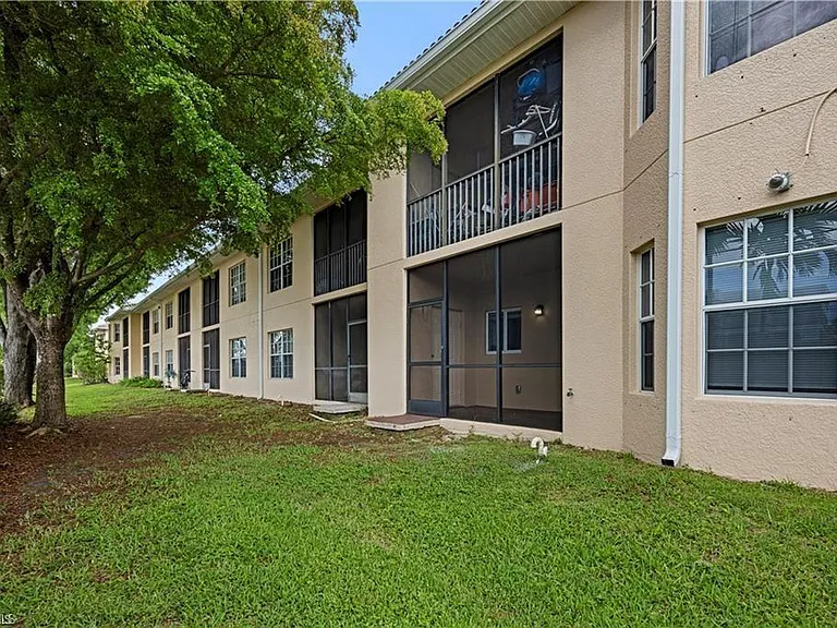 4172 Castilla Cir #201 — Photo 21