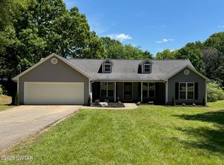 406 McO Rd, Jackson, TN 38305