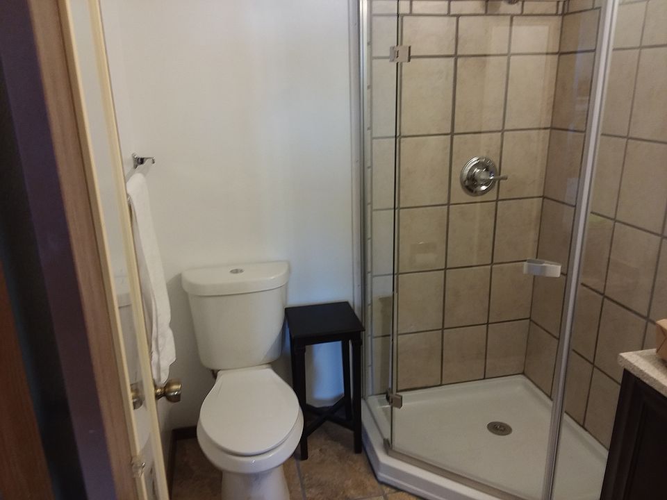 2nd image of 642 Wapiti Dr
