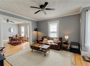 222 Garden St FLOOR 3, Pawtucket, RI 02860
