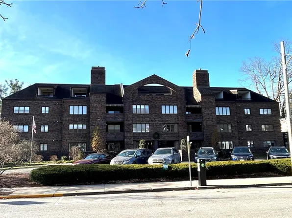 316 Beaver St APT 306, Sewickley, PA 15143