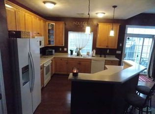 808 Mason Ct, Chesapeake, VA 23320
