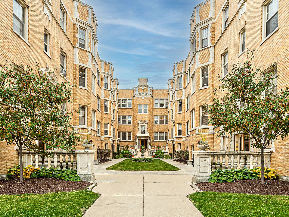 1st image of 241 Washington Blvd APT 3A