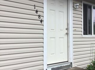 1480 7th St, Astoria, OR 97103