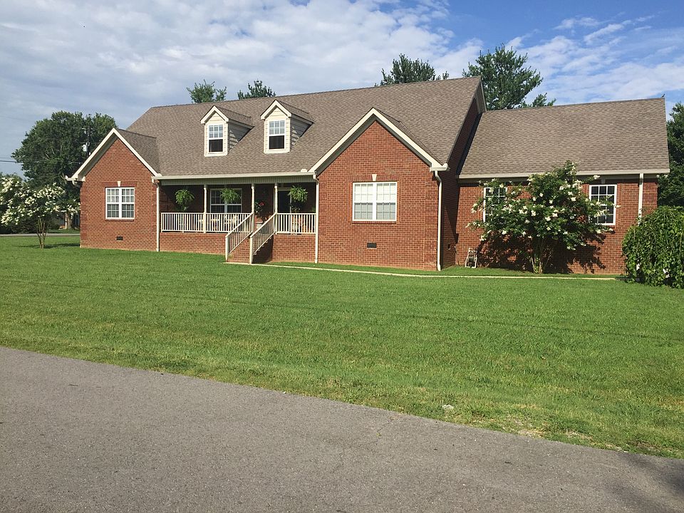 1st image of 561 Crosswood Ct