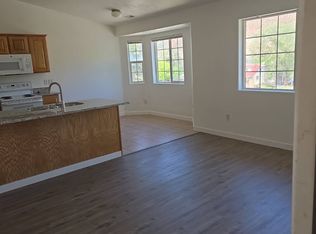 294 S 200 E APT 6, Cedar City, UT 84720