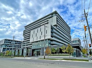 120 Varna Dr #1116, Toronto, ON M6A 0B3