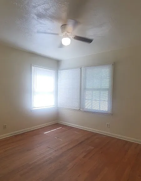 2032 Arden Dr W — Photo 9