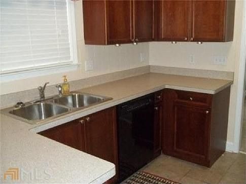 3rd image of 150 Terramont Ct #1