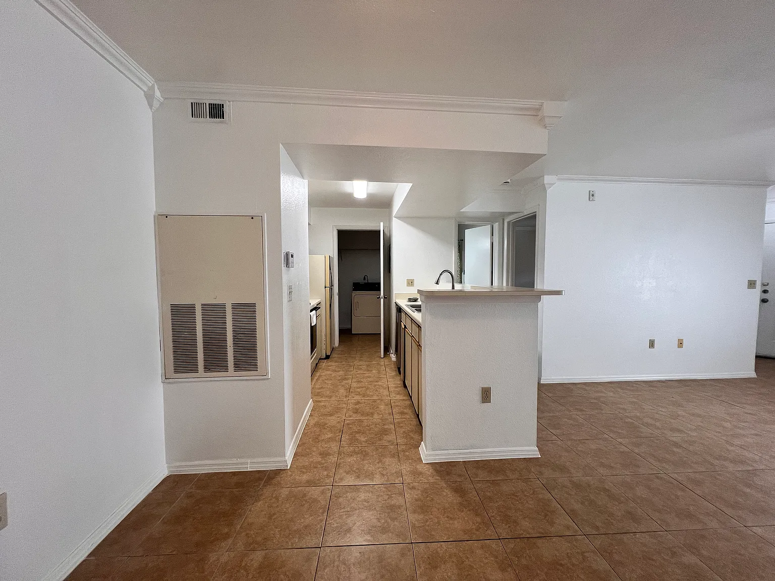 1 bed, 661 sqft, $1,227 — Photo 4