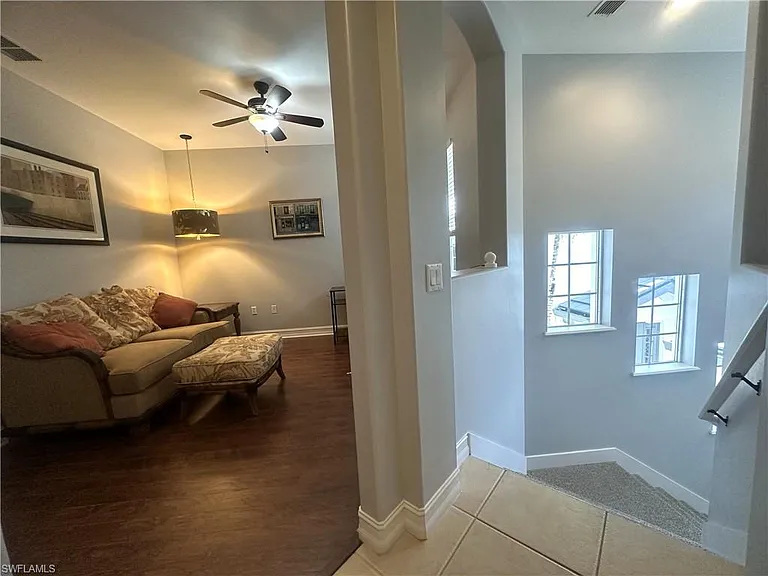 2004 Tarpon Bay Dr N #201 — Photo 7