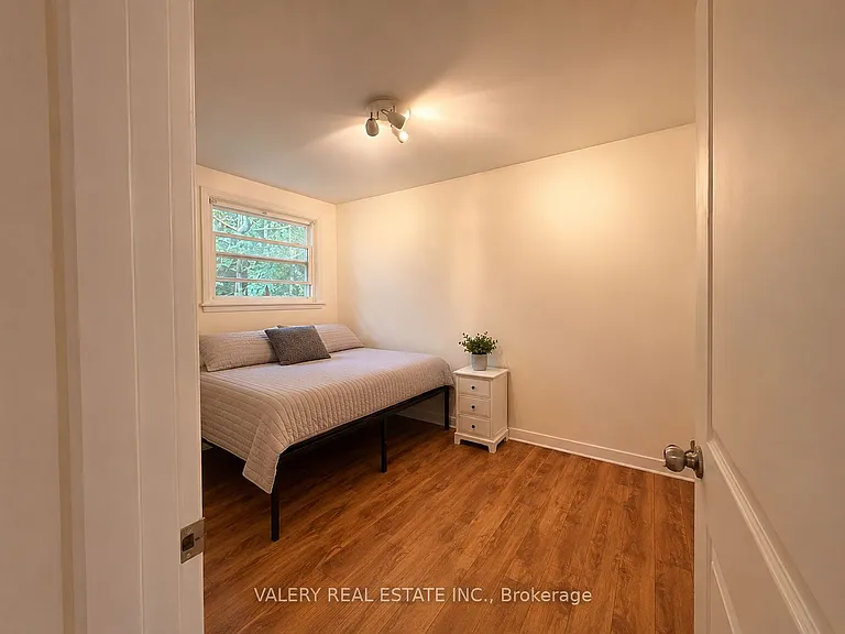 206 Barry Pl #MAIN — Photo 11