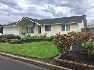 2097 Firth Ave, Springfield, OR 97477
