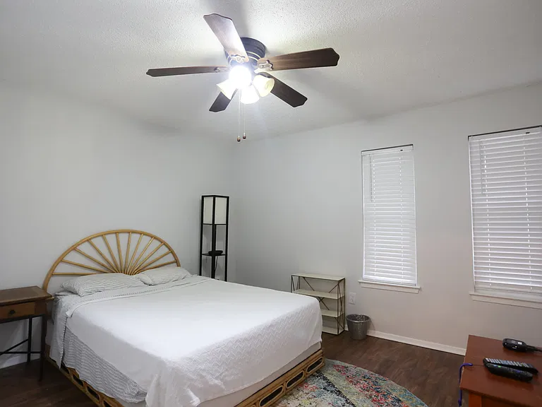 12315 Wycliff Ln — Photo 23