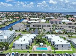 316 Coldeway Dr APT 26, Punta Gorda, FL 33950