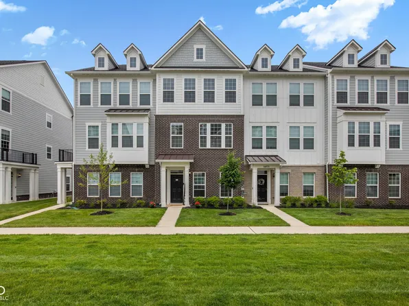 14565 Pomona Ln, Carmel, IN 46074