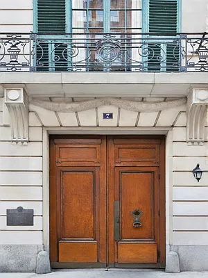 Sold by Sotheby's International Realty | media 13