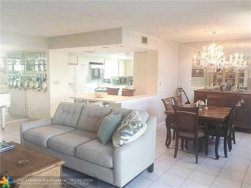 5th image of 2900 NE Forteen Street Cswy #407