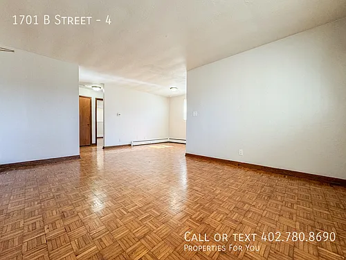 1701 B St #4 Photo 1