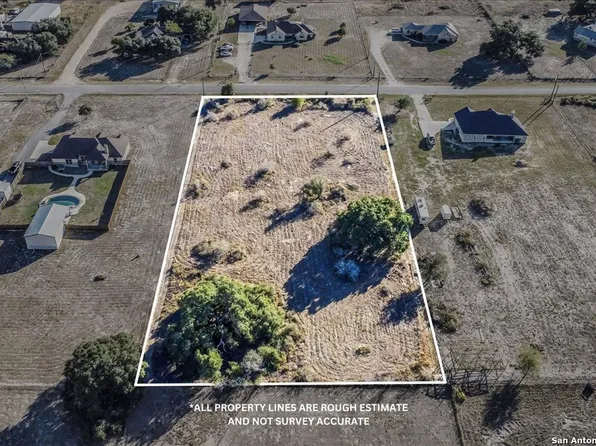 409 QUAIL HOLLOW DR LOT 79, Adkins, TX 78101