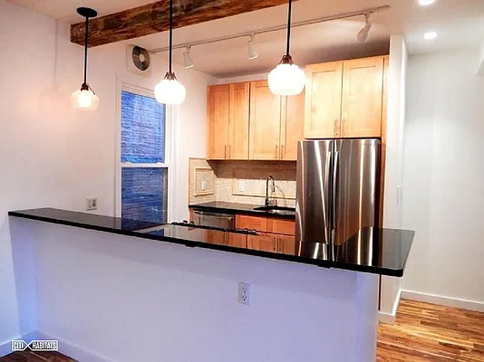 Rented by Citi Habitats | media 7