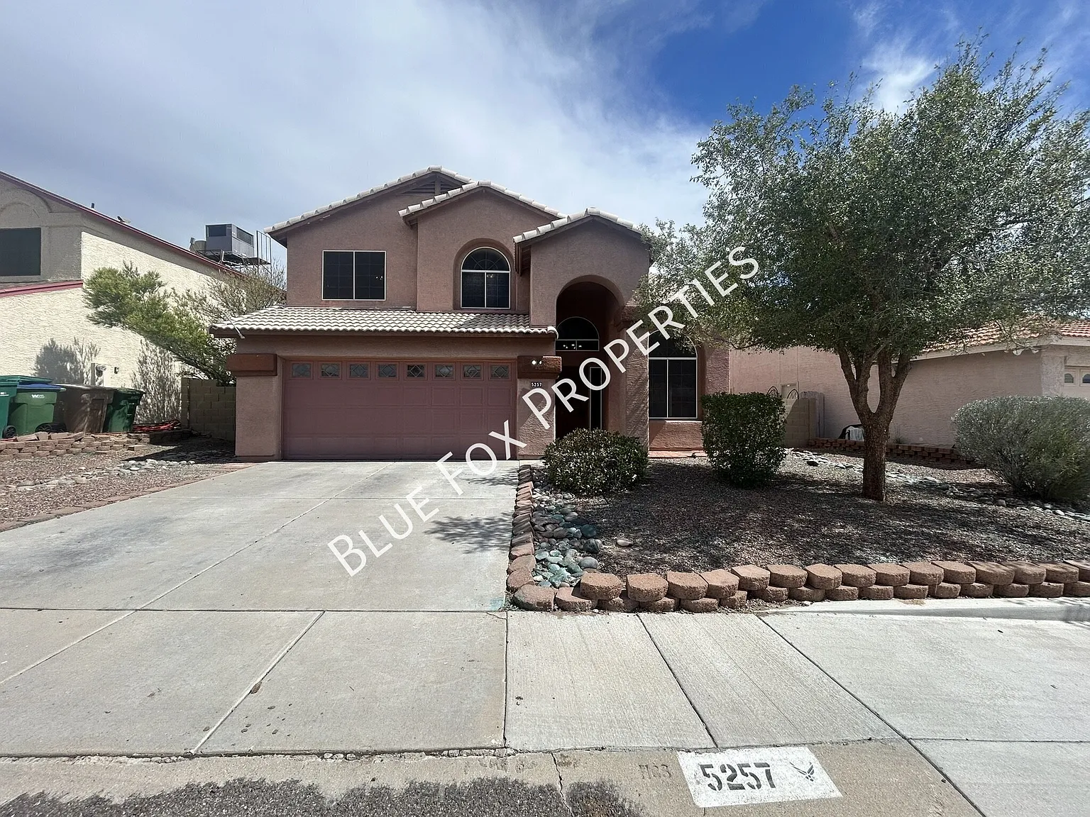 5257 W Bobwhite Way — Photo 1